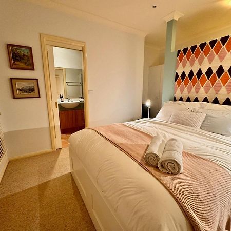 3 Bdrm 2 Bthrm House Close To Canberra Cbd & Anu Exterior photo